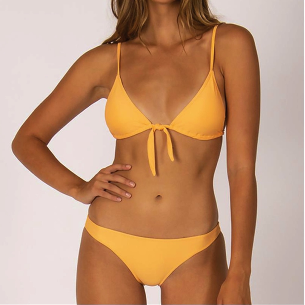 Sisstrevolution medium bikini set BRAND NEW
